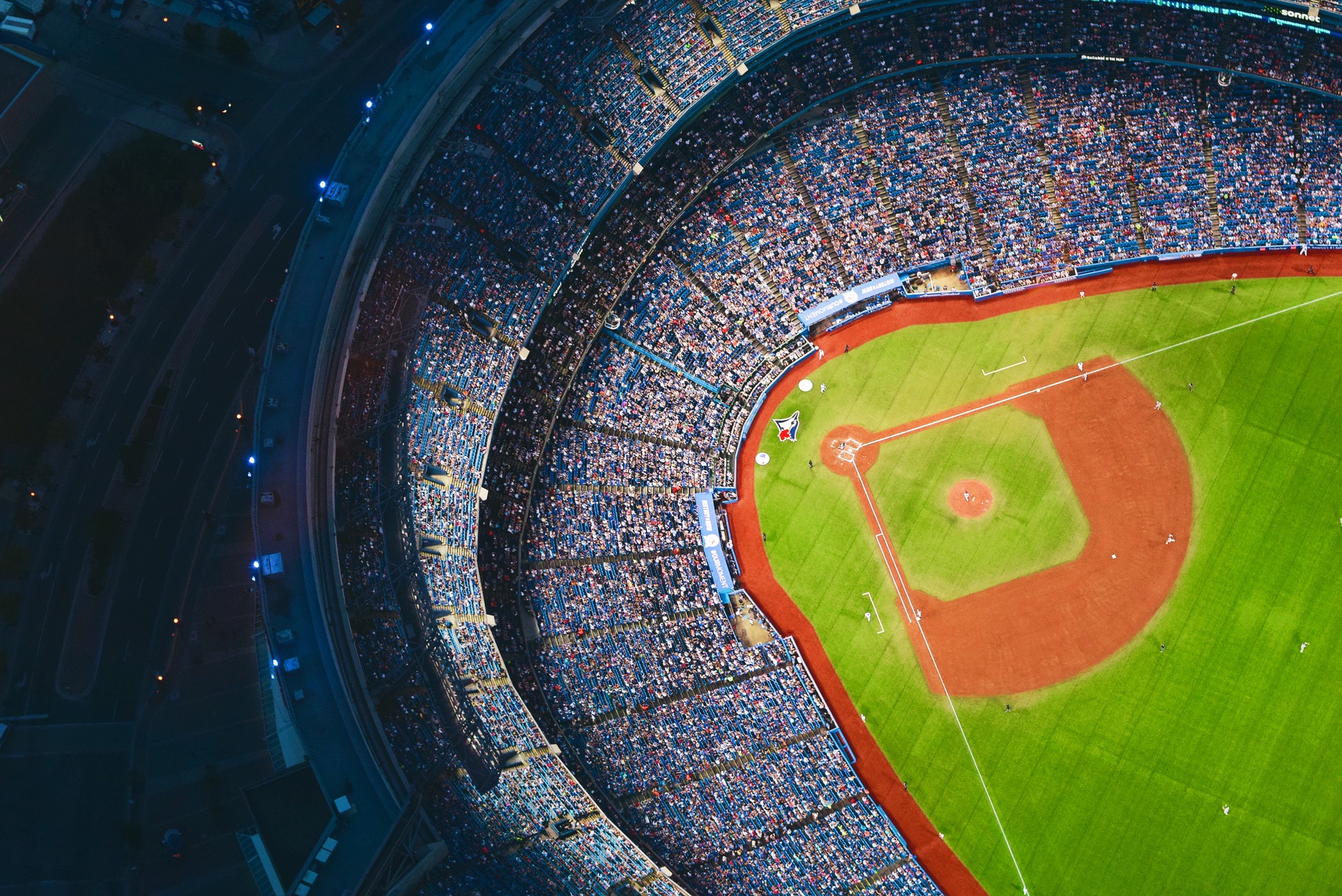 LED Stadium lights, stadium lights toronto, toronto stadium lights, toronto LED lights, LED lighting Toronto